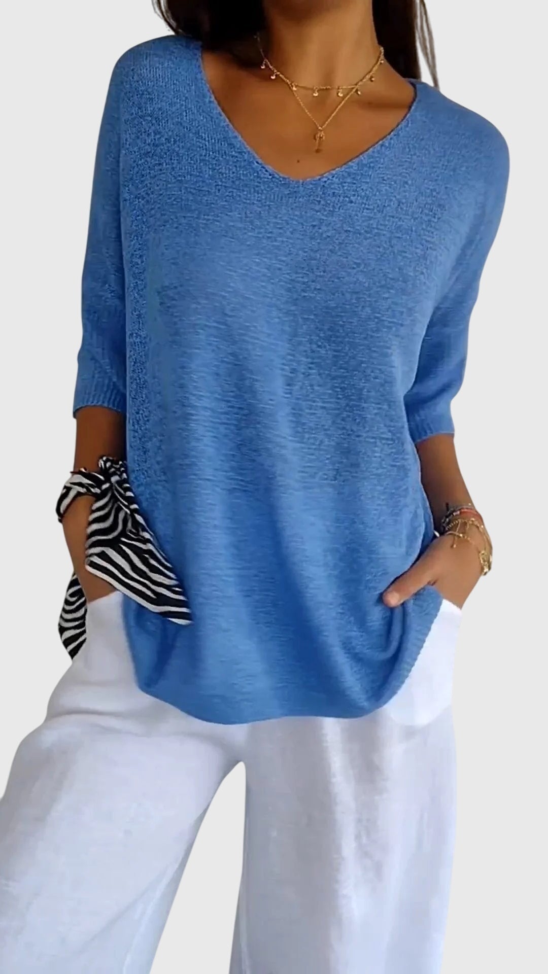 Clara | Elegant V-Neck Top