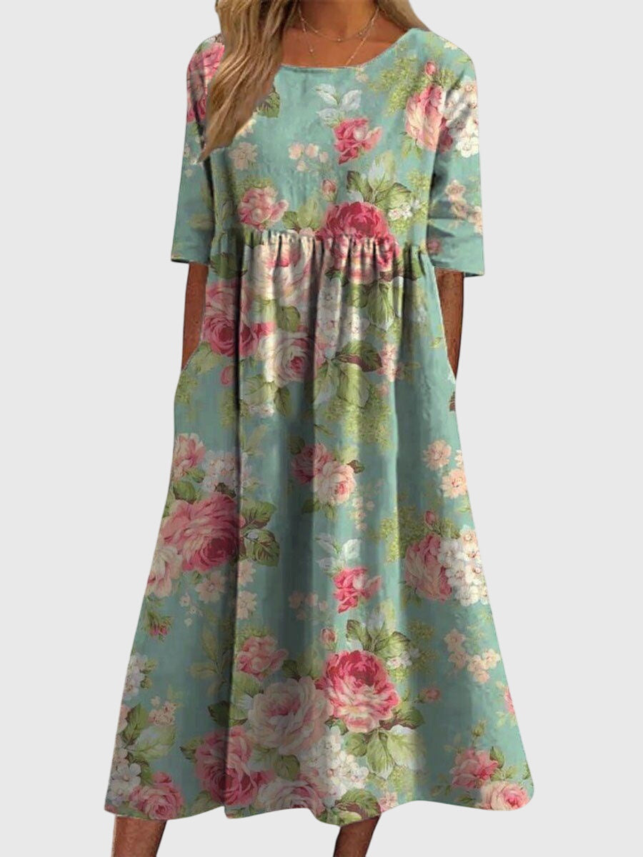 Clara | Flattering Dress