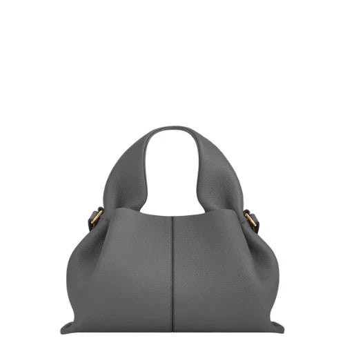 Clara | Stylish Travel Companion