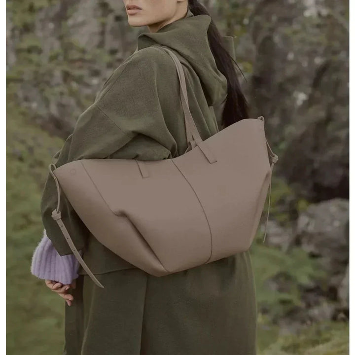 Clara | Stylish and Durable Umbrella