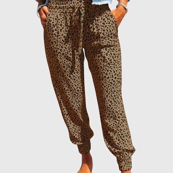 Clara | Leo Pants with Wide Legs